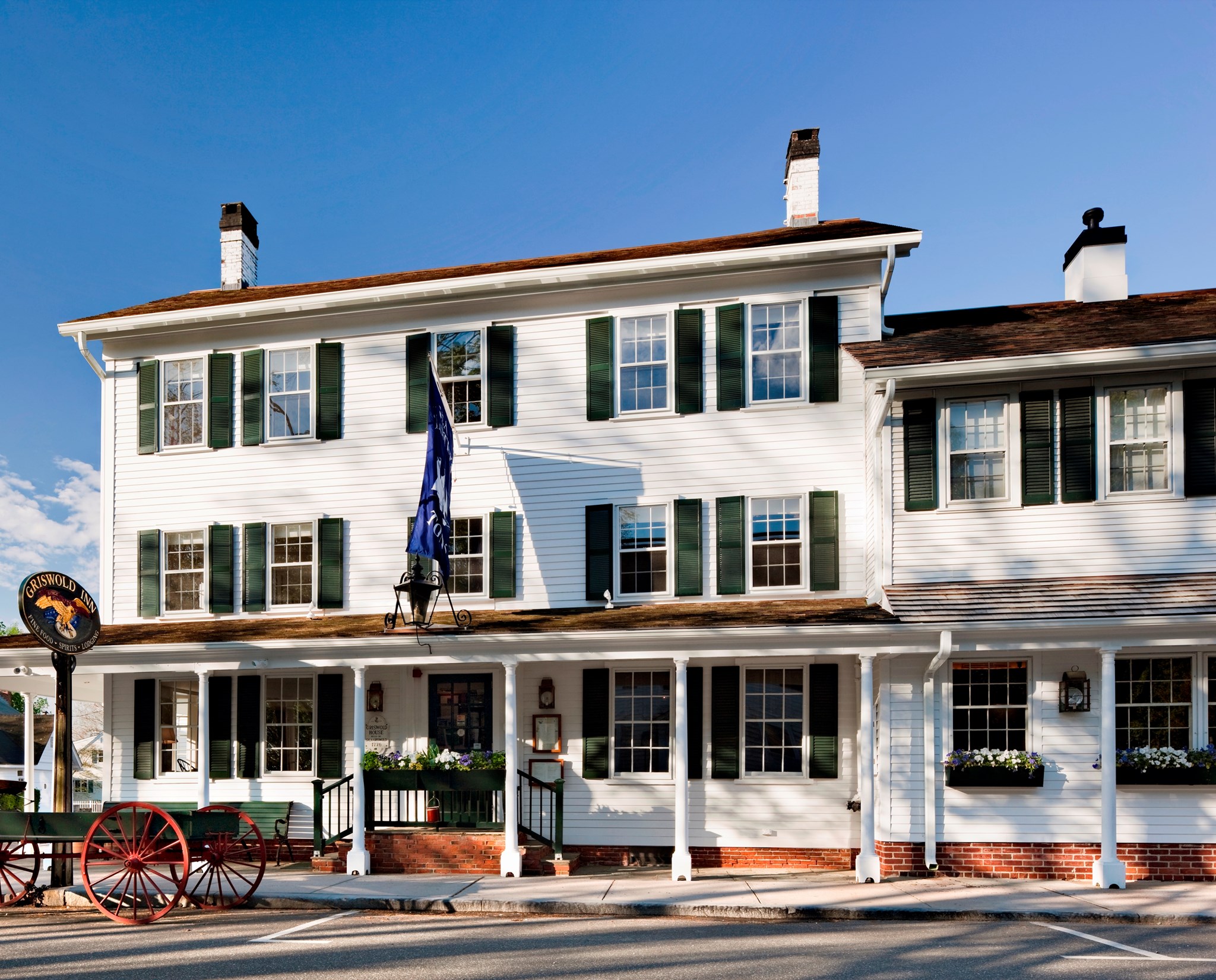 Griswold Inn Visit CT